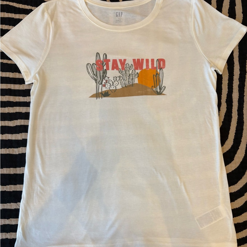 GAP White 'Stay Wild' Graphic Tee